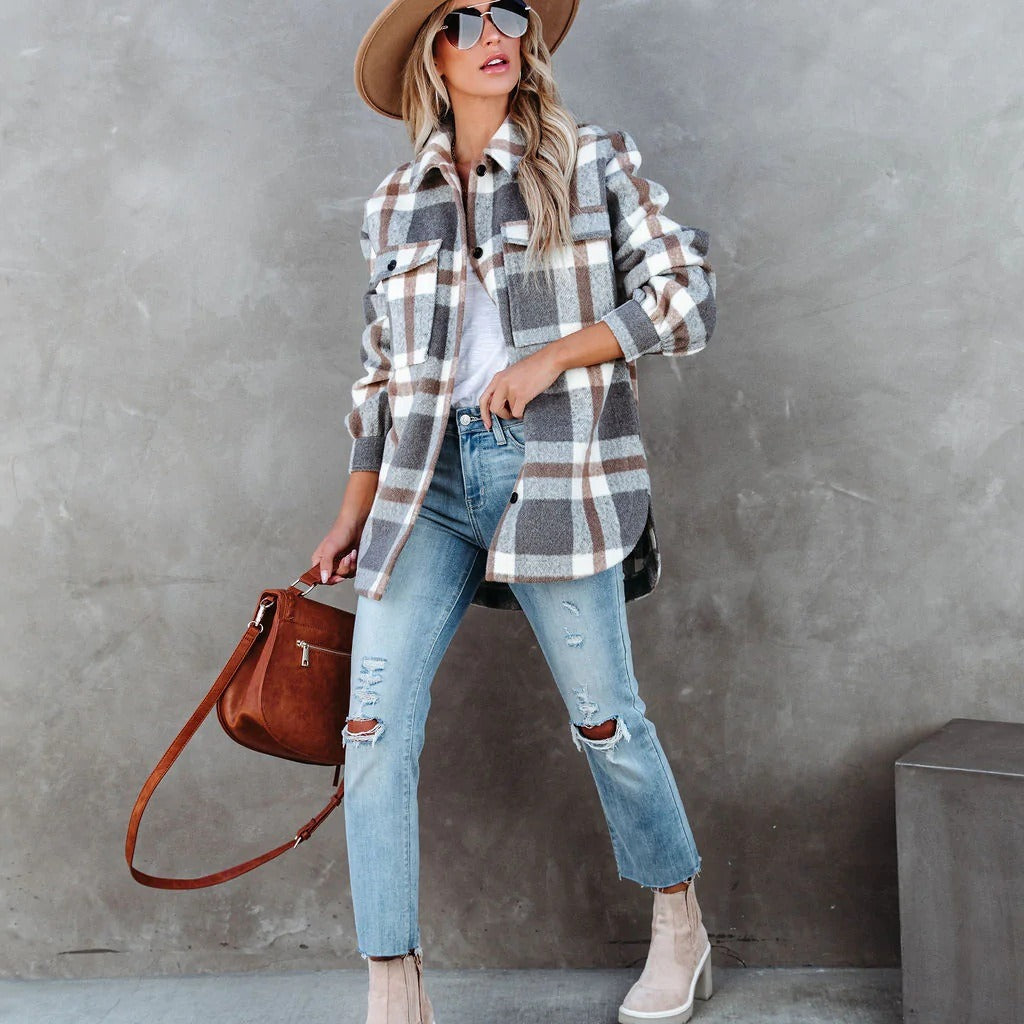 Dame afslappet oversized flanneljakke i ternet mønster med knapbar krave Stilla