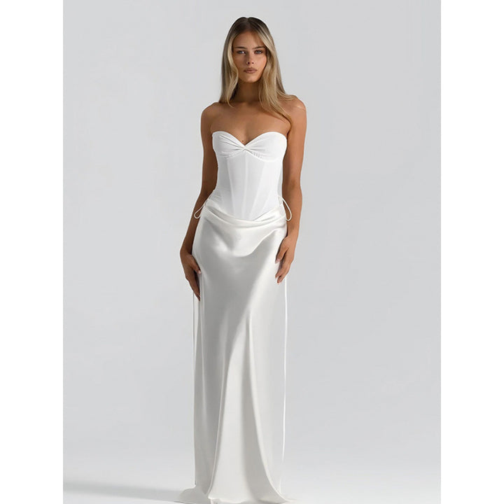 Damen Elegantes Trägerloses Maxikleid mit raffiniertem Drapierungsdesign und schmalem Schnitt Skovae