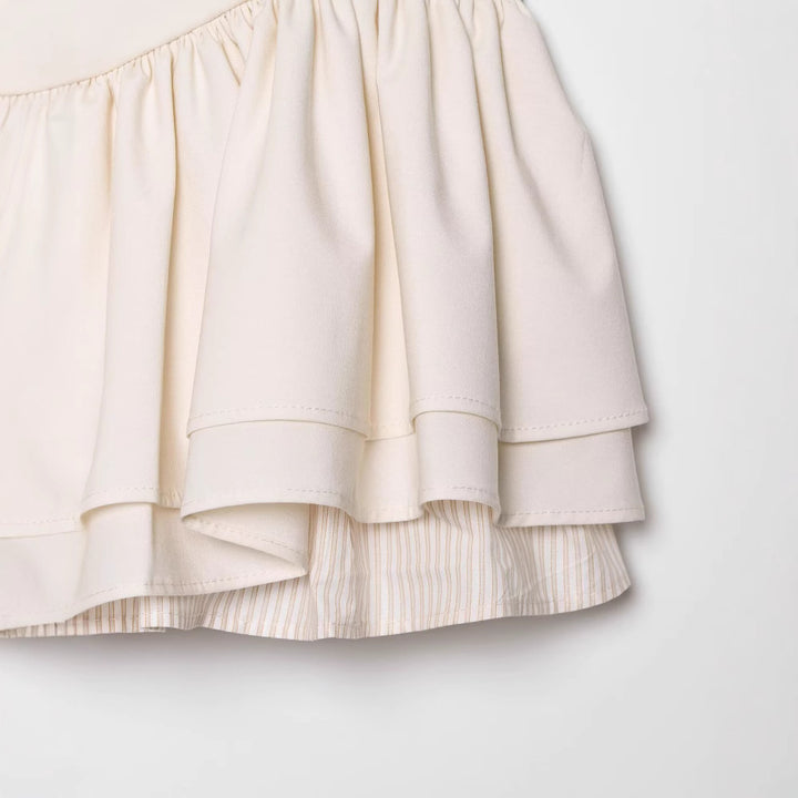 Dame Halterneck Ruffle Peplum Top Stilla