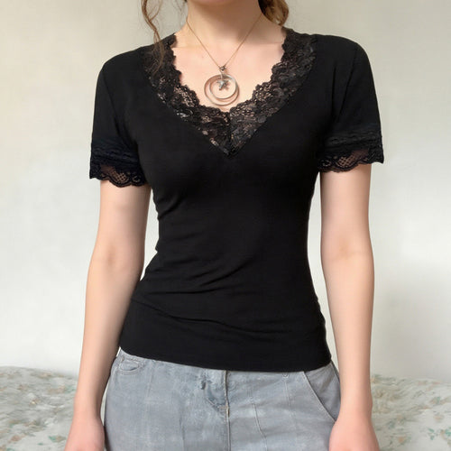 Dame Elegant Spids-T-shirt med V-hals og Kortærmet Skovae