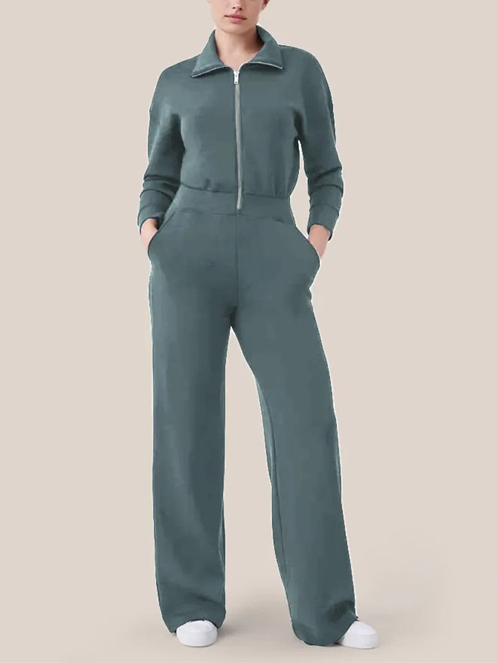 Dame afslappet jumpsuit med høj krave og sidelommer Stilla