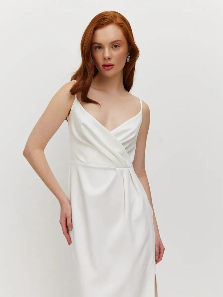 Dame elegant wrap kjole med justerbare stropper og smart frontslids Skovae