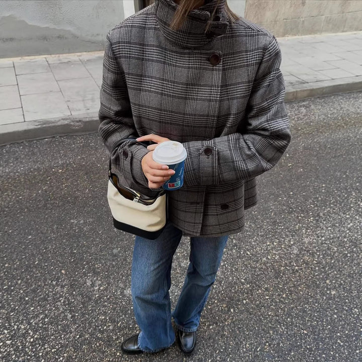 Kvinders ternet oversized jakke med høj krave Stilla