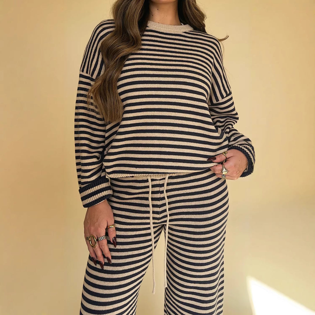 Kvinders afslappede stribede sweater i blødt materiale