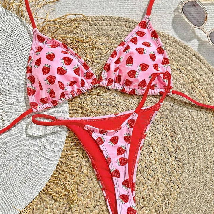 Dame triangel-bikini med frugtagtig design og justerbare stropper Stilla
