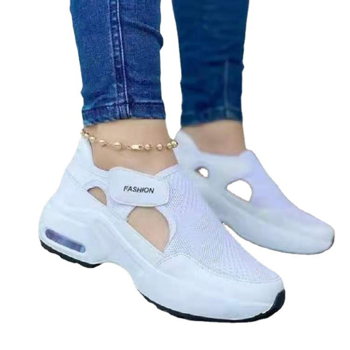 Dame Sporty Slip-On Sneakers med åndbart mesh-overflade og fashionable detaljer Stilla