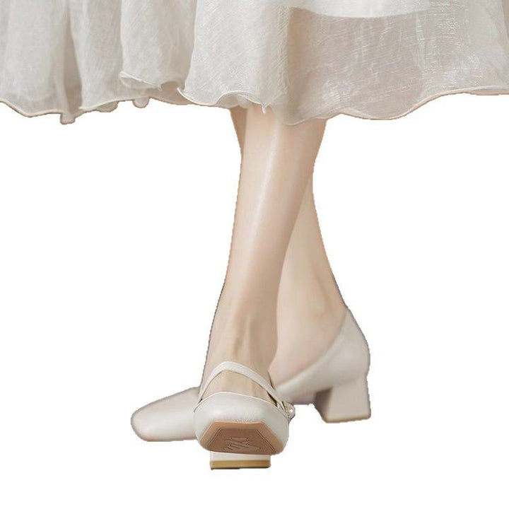 Dame ballerinas med elegant remdesign og fashionabel perledekor Stilla