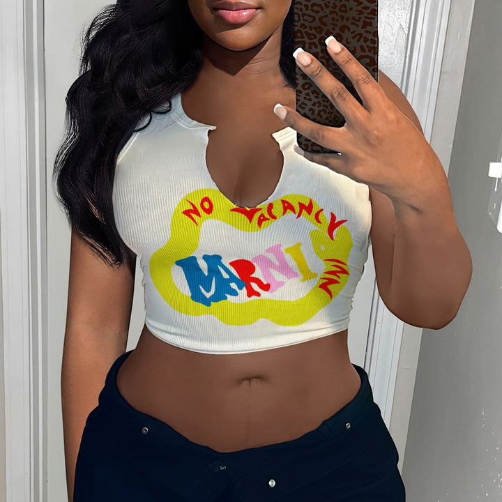 Dame Crop-Top med iøjnefaldende skrift og løs pasform Skovae