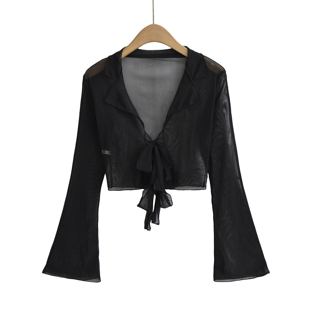 Damer stilfuld cropped bluse med flydende stof og ruffles detaljer Stilla