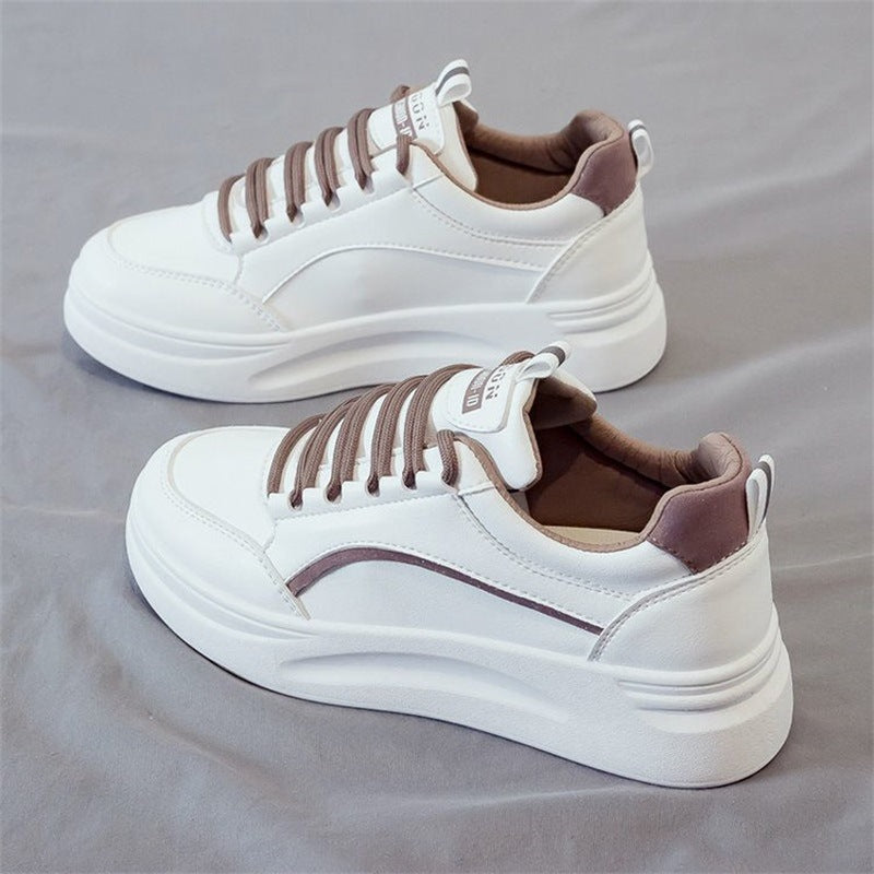 Dame Sneakers med åndbart overmateriale og fleksibelt såleprofil Stilla