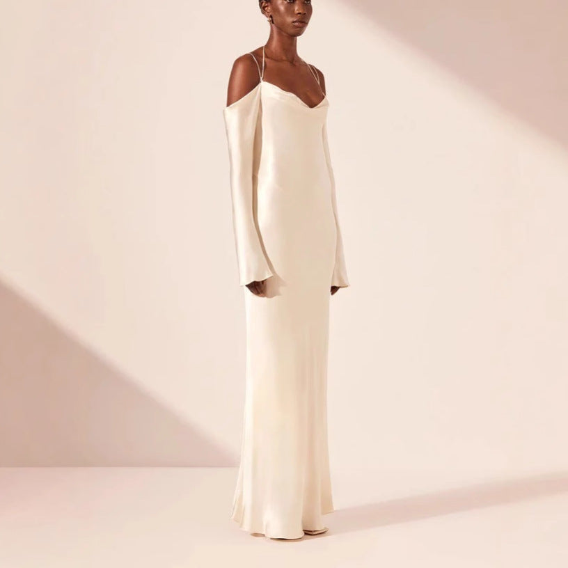 Dame Elegant Satin Langkjole med Off-Shoulder Ærmer Stilla