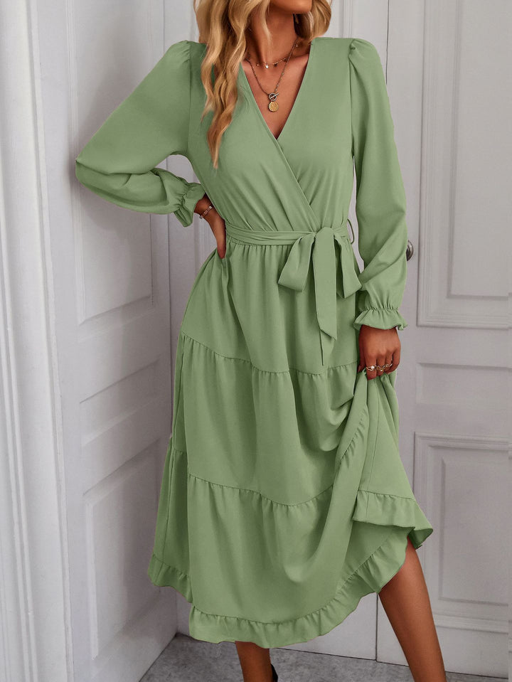 Dame elegant omslagskjorte med flæse detaljer Stilla