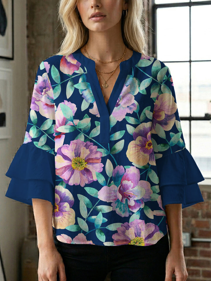 Dame skjorte med voluminøse ærmer og blomsterdesign Skovae