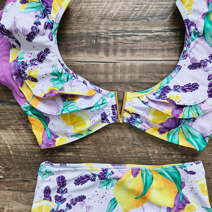 Dame bikini sæt med florale flæse detaljerne og højt skåret bund Stilla
