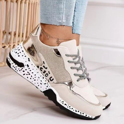 Dame Mode og afslappede sneakers med metallic-højdepunkter og fleksibel sål Stilla