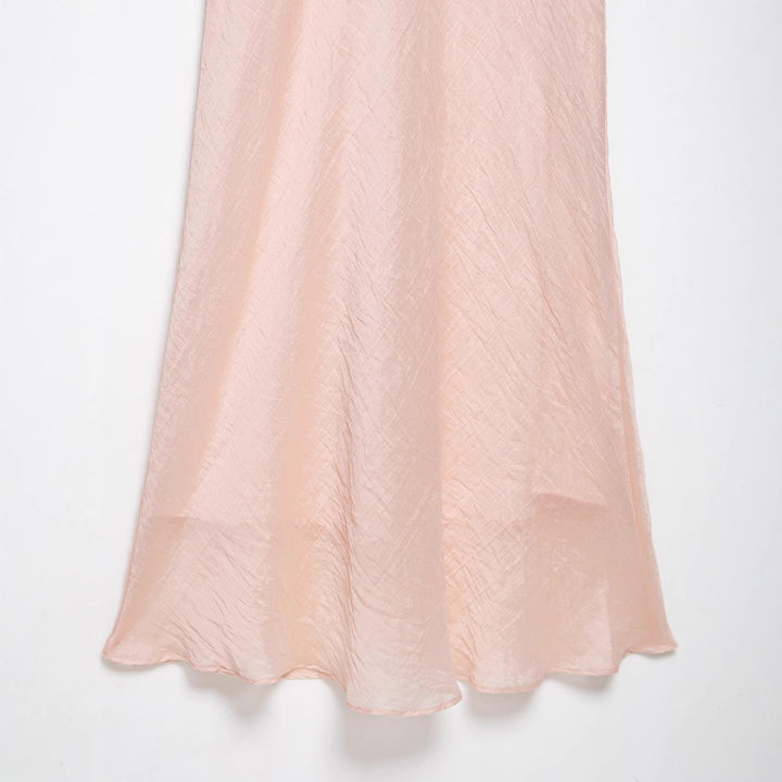 Femme Rynkesatin-Maxi-Kjole med justerbare stropper Stilla