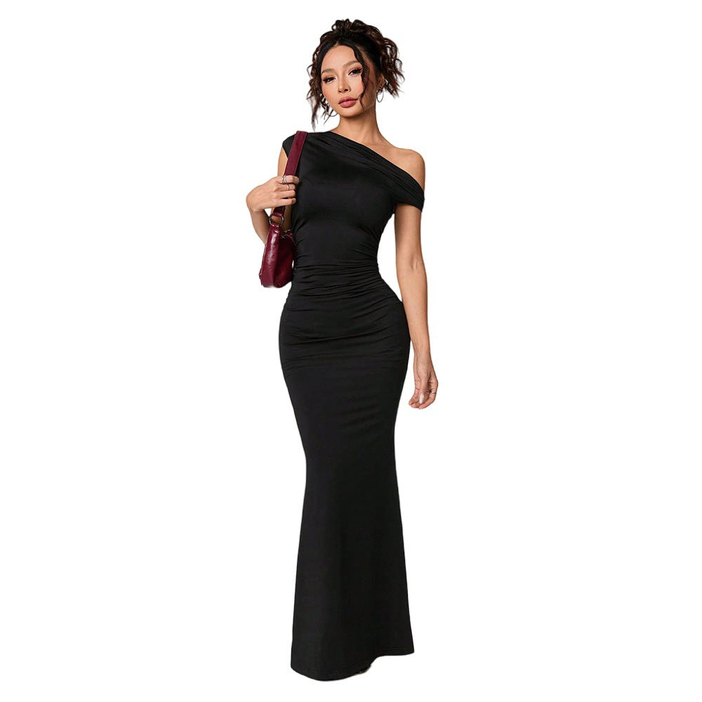 Kvinders Bodycon Wrap Kjole med Off-Shoulder Design og Elegante Ruffle Detaljer Stilla