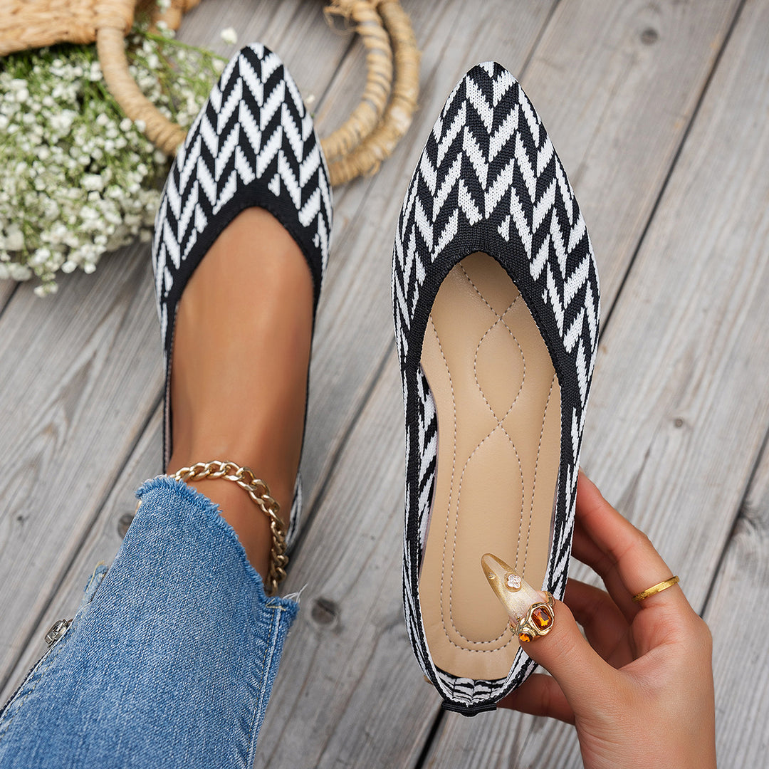 Dame flade ballerinaer med moderne chevron-mønster Stilla