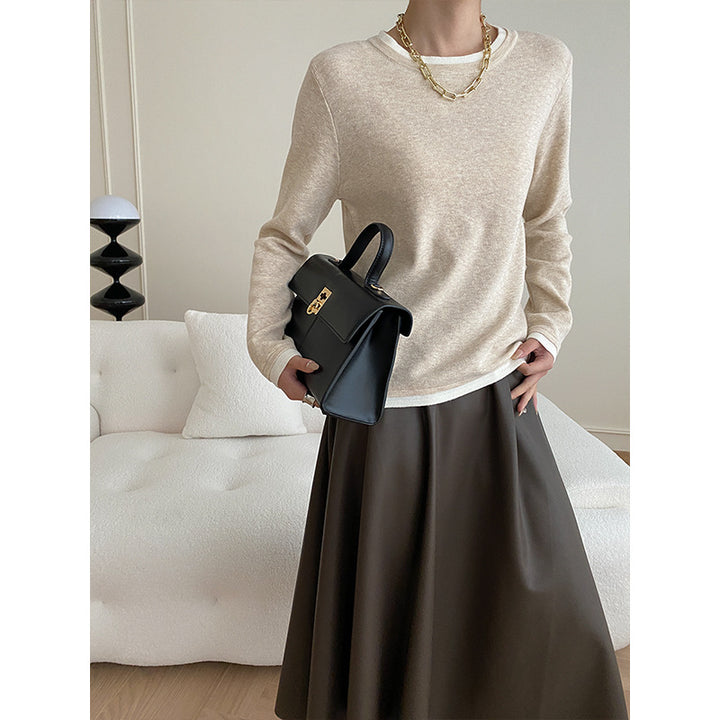 Kvinders fashionable sweater med fine kontrastdetaljer Stilla