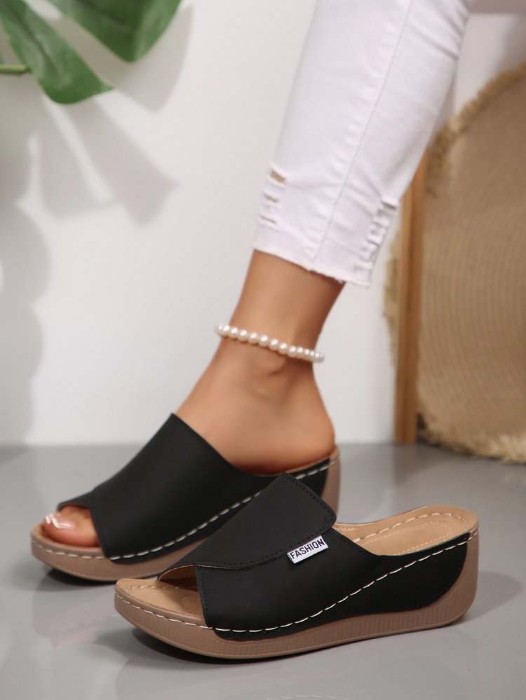 Dame komfortable slide-sandaler med elegant spænde og ergonomisk fodseng Stilla