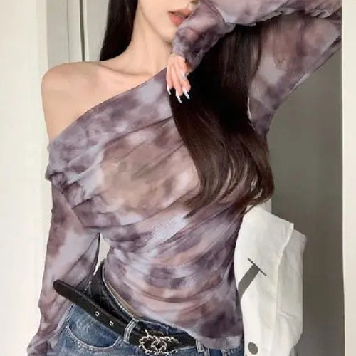 Kvindernes elegante langærmede top med samlet design Stilla