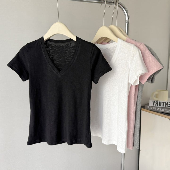 Dame T-shirt med korte ærmer og V-udskæring i blødt materiale Stilla