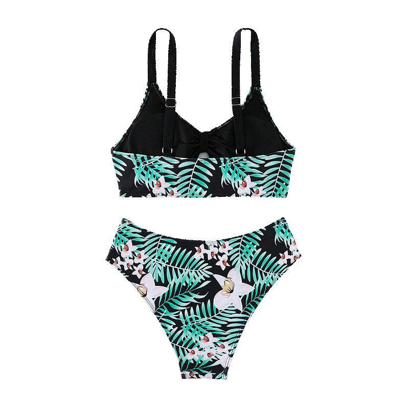 Dame triangel-bikini med blomstermønster og sporty design Skovae