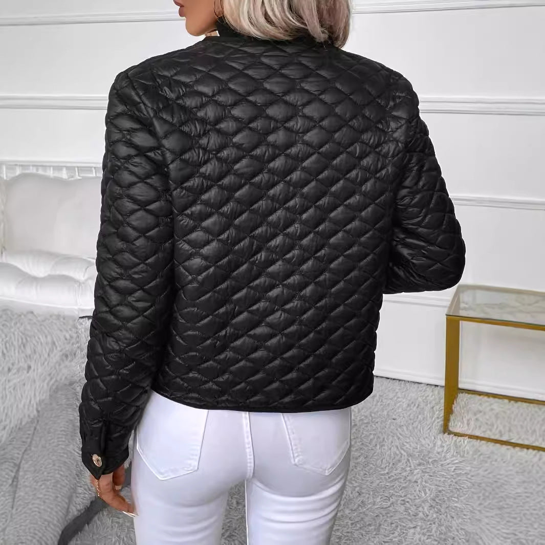 Dame quiltet kort jakke med elegant krave Stilla