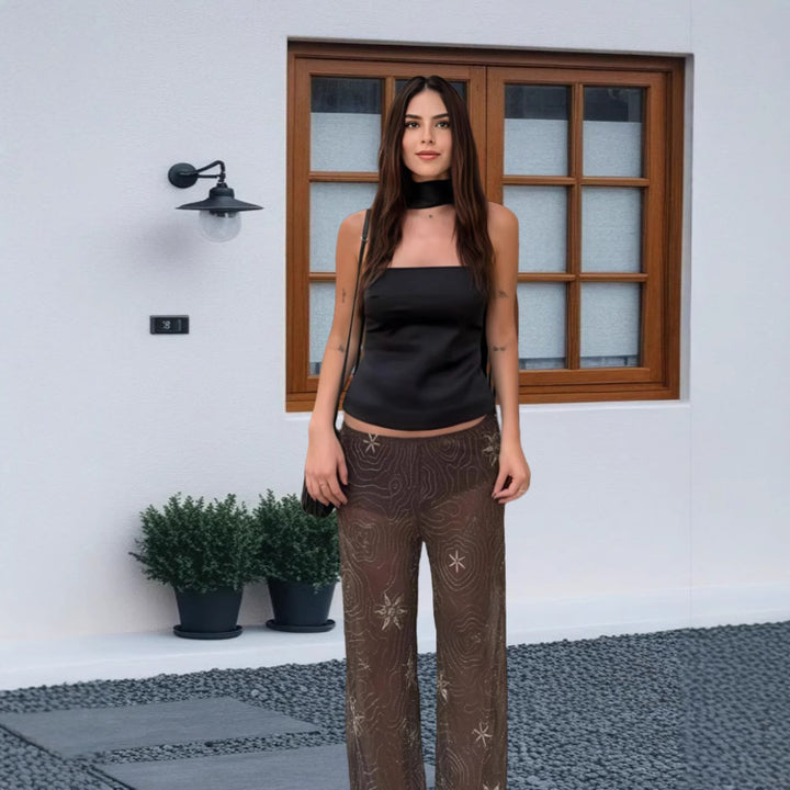 Dame Elegant satin top med flot choker og høj kvalitets finish Stilla