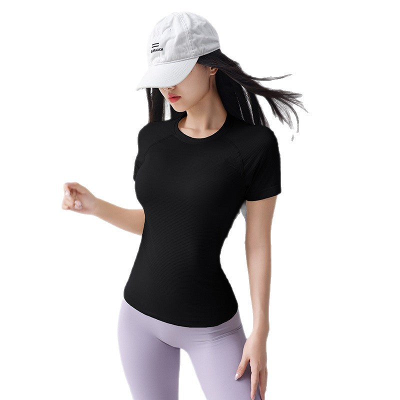 Dame Funktions-T-shirt med åndbart materiale og figursyet snit Stilla