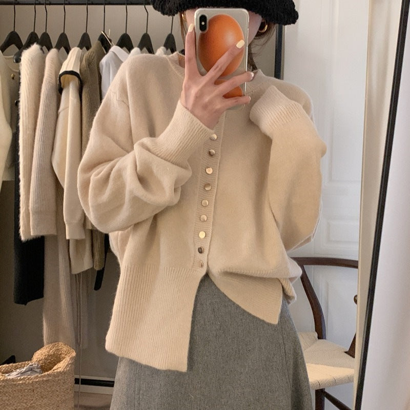 Kvinders strikket cardigan med dekorative knapper og afslappet snit Stilla