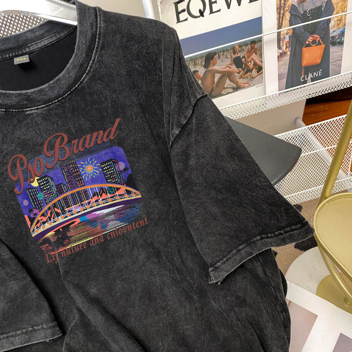 Dame Oversized T-shirt med vintage-inspireret grafikdesign Stilla