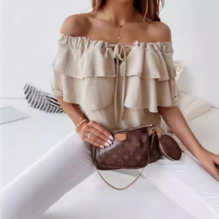 Kvinder legesyge top med flæse design og off-shoulder skæring Stilla