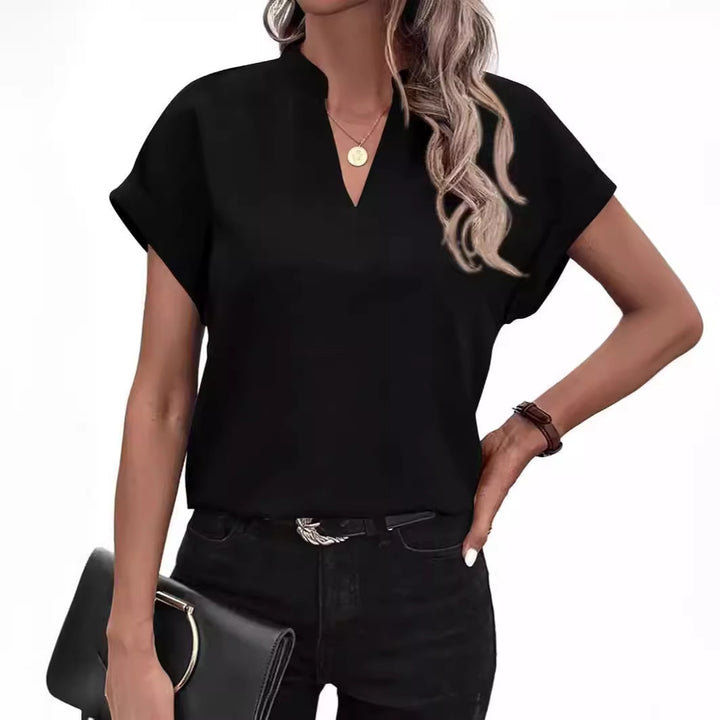 Damer løs top i minimalistisk stil Stilla
