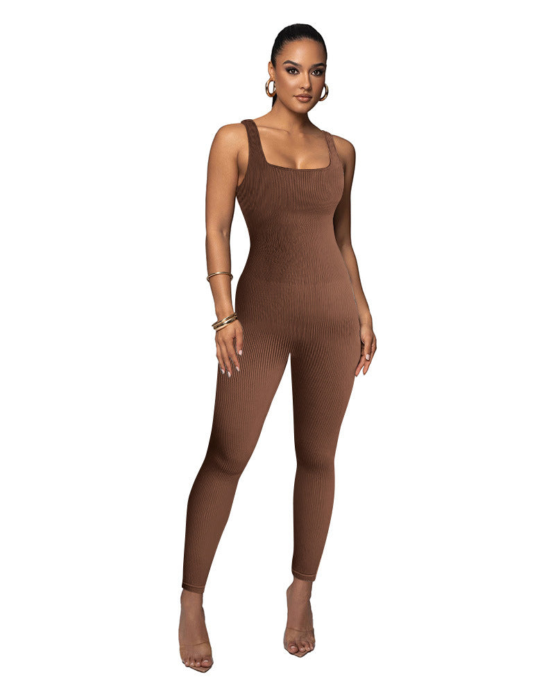 Dame figurtilpasset jumpsuit med ribstruktur Stilla