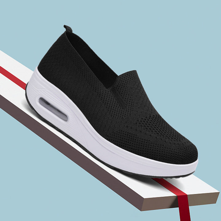 Dame Sporty Slip-On Sneakers med luftpolstring og åndbart overmateriale Stilla