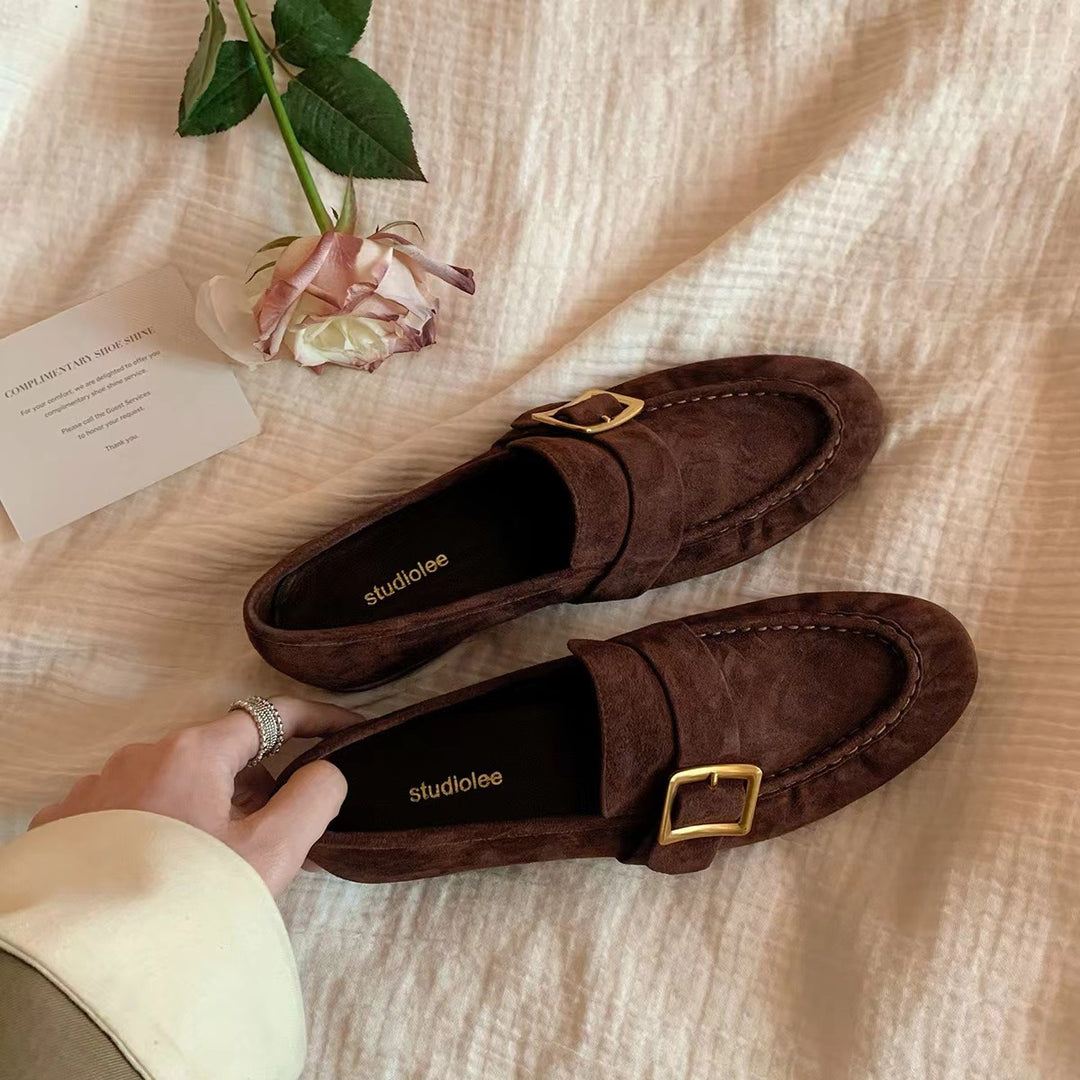 Dame Wildleder Slippers med dekorativt spænde-detalje Stilla