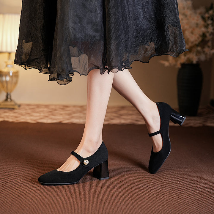 Femme Mary Jane Block Heel sko med elegant perle-detalje Stilla