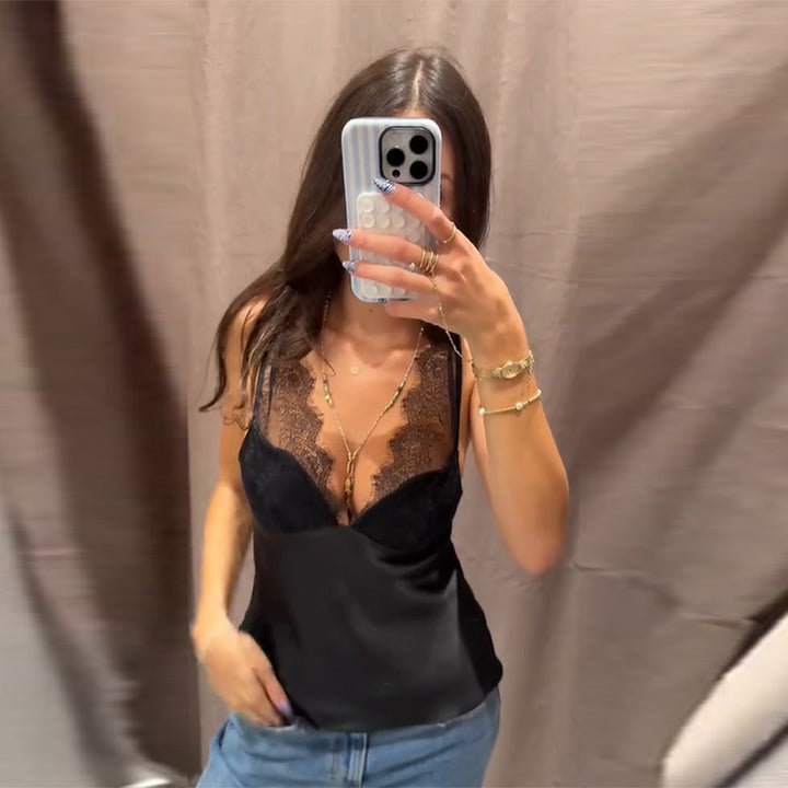 Dame Satin-Cami-Top med finspet og justerbare stropper Skovae