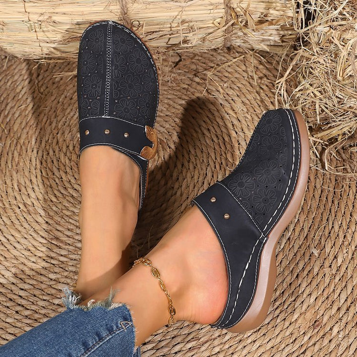 Dame Komfortable Clogs med elegante udsmykninger Stilla