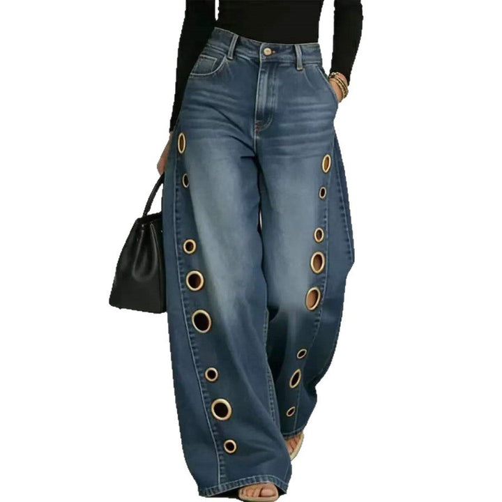 Kvinder's brede jeans med dekorative øjer og høj talje Skovae