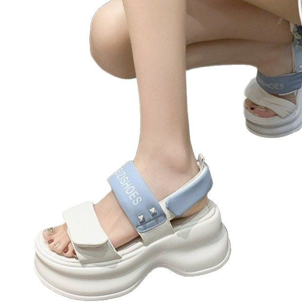 Dame mode sandaler med innovativ platform Stilla