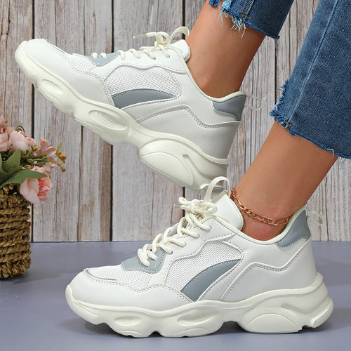 Dame mode Sneakers med åndbart mesh-overmateriale og dæmpende sålekonstruktion Stilla