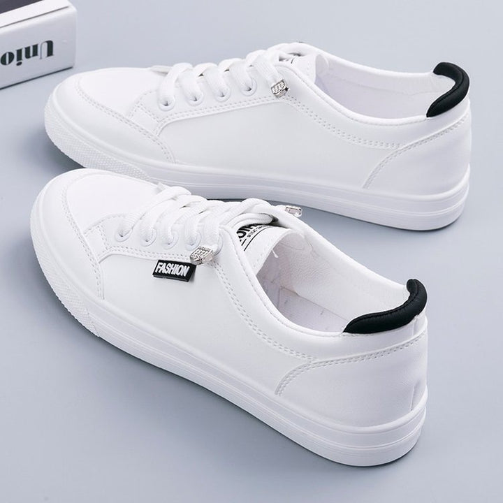 Dame mode Sneakers i minimalistisk design med komfortabel sål Stilla