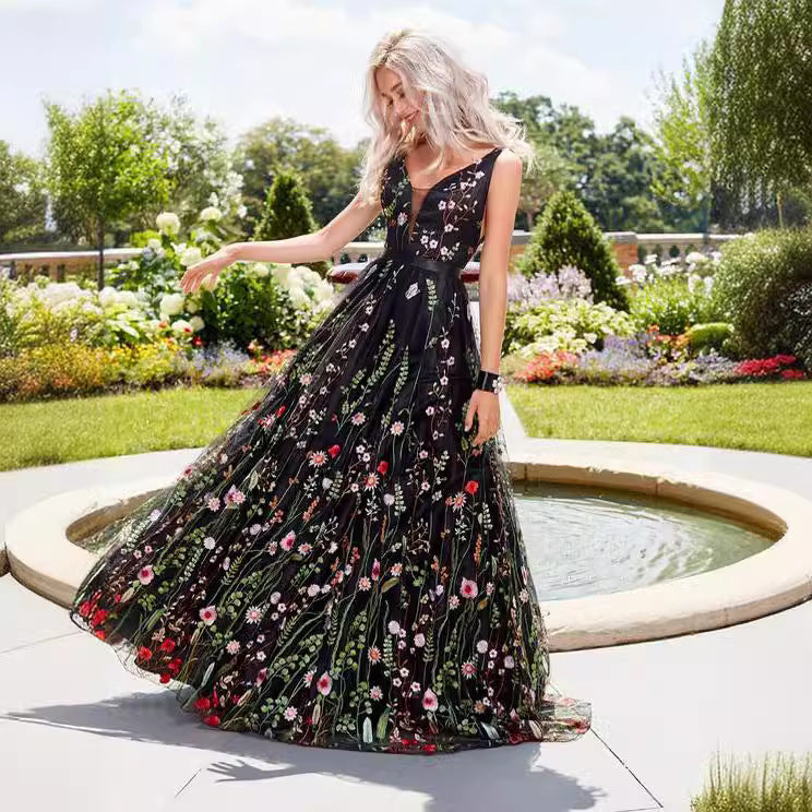 Dame Elegant Tyllkjole med blomstret broderi og V-udskæring Stilla
