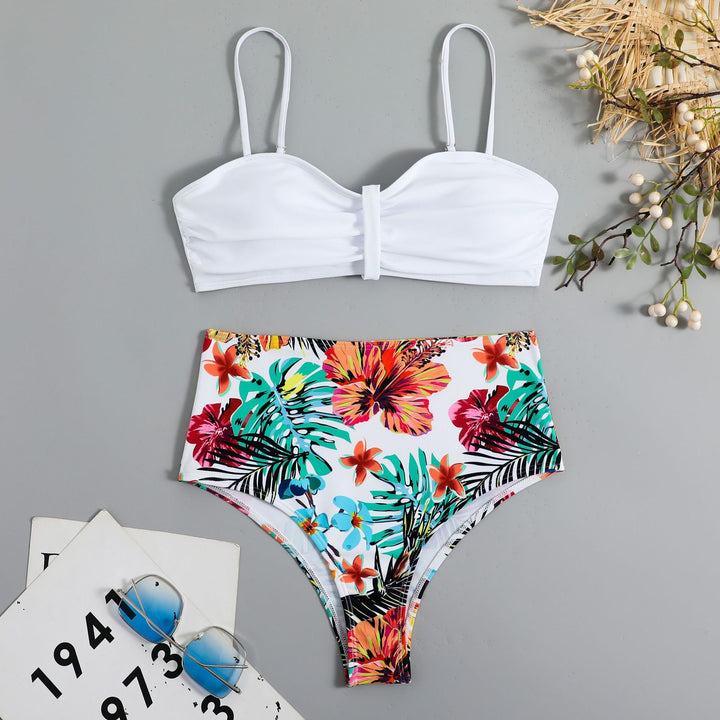 Dame bikinisæt med høj talje og blomstret design Stilla