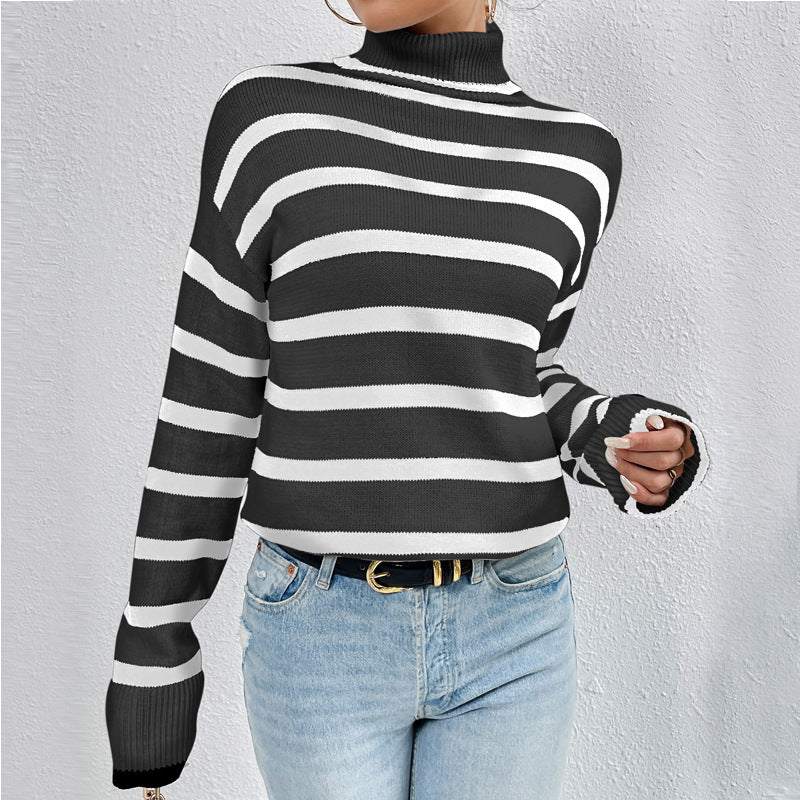 Dame stribet sweater med høj krave og løs pasform Stilla