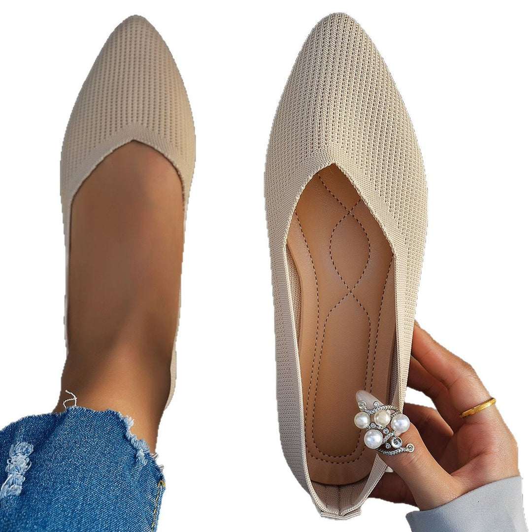 Dame elastiske og åndbare ballerinaer med spidst design Stilla