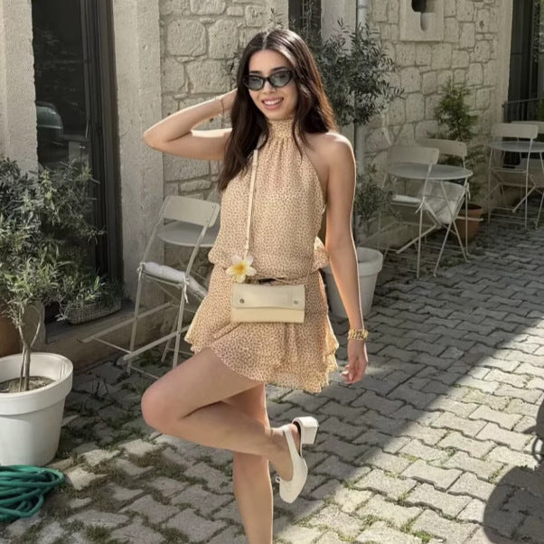 Femme Halterhals Rynkekjole Stilla 1750153374