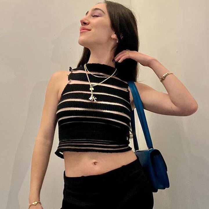 Dame Crop-Top med transparent hulmønsterstruktur Skovae
